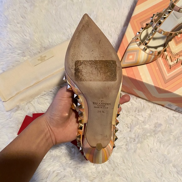 ❌ SOLD ❌ Valentino Garavani Rockstud MultiColor Ankle Strap - Picture 5 of 12
